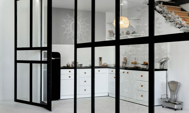 Chic Modern Kitchen Glass Door Ideas for Your Home