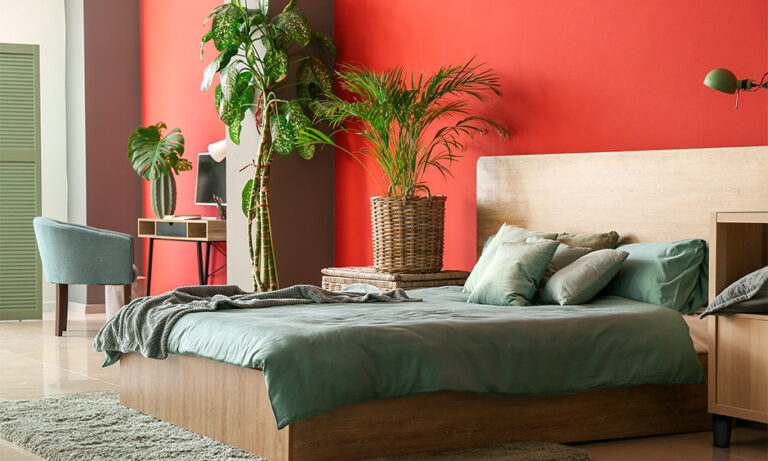 Red Bedroom Designs for Bold & Stylish Spaces