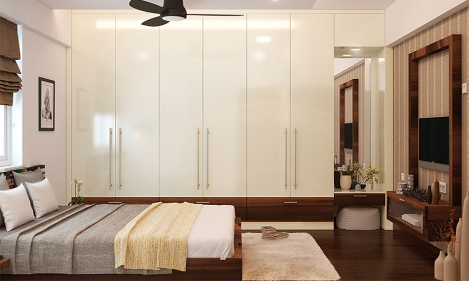 Wall-to-wall wardrobe with integrated dressing unit for spacious bedrooms