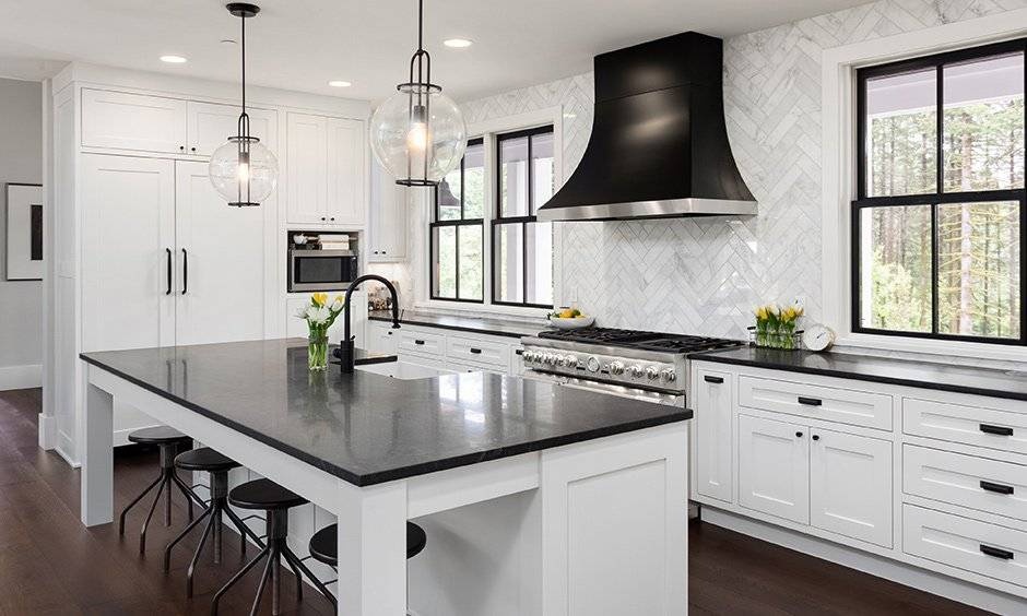 Black marble kitchen countertop for a fancy and bold look