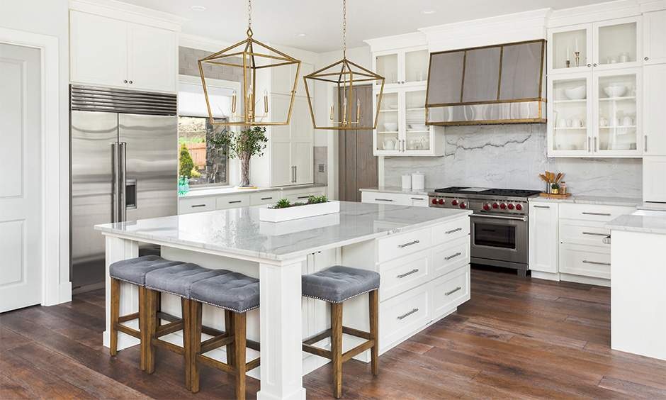 Modern modular kitchen design in Ahmedabad with premium finishes and spacious layout.