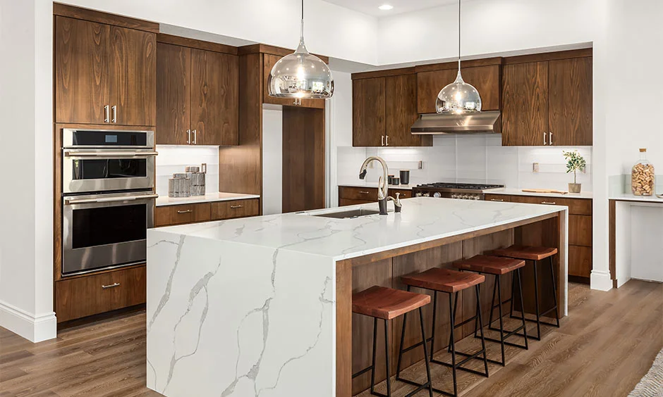 A minimalist kitchen island which blends seamlessly with the kitchen decor