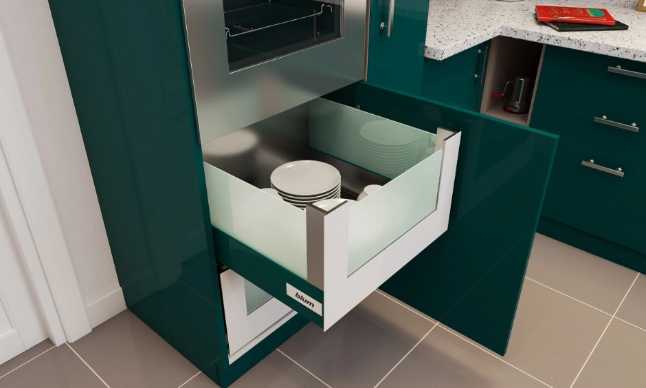 Soft-close modular kitchen drawers improve ergonomics while combining multiple storage functions.